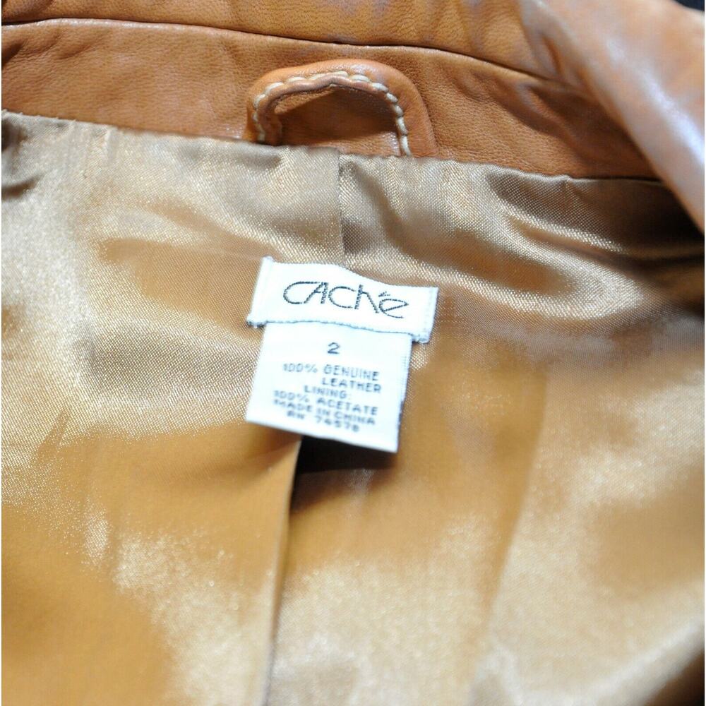 Pre-Owned Cache Single Button Front Genuine Leath… - image 6